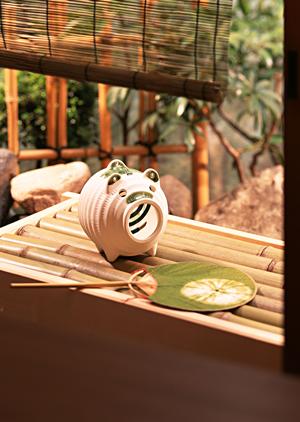 オリジナルの缶バッチを販売している